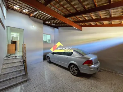 Casa com 3 Quartos à venda, 110m² no Jardinópolis, Divinópolis