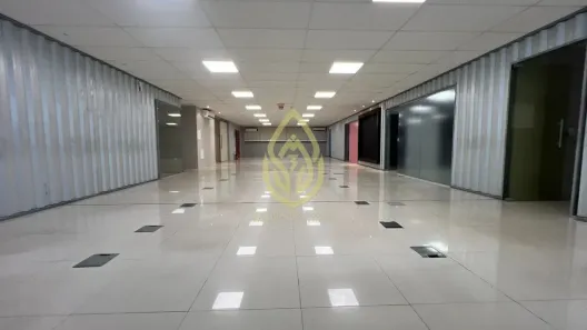 Sala Comercial para alugar, 460m² no Itacorubi, Florianópolis