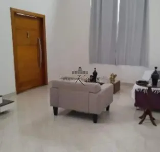 Sobrado com 3 Quartos à venda, 222m² no Centro, Jacareí