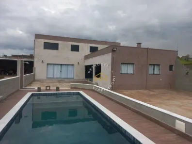 Fazenda/Sítio com 4 Quartos à venda, 300m² no Chácaras Luzitana, Hortolândia