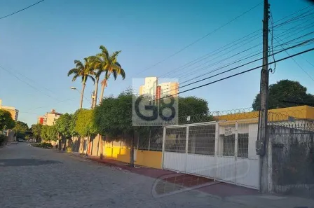 Casa com 4 Quartos à venda, 260m² no Joaquim Távora, Fortaleza
