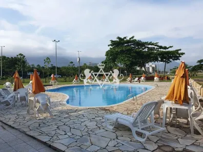 Imóvel Comercial com 12 Quartos à venda, 255m² no Balneário Copacabana, Caraguatatuba