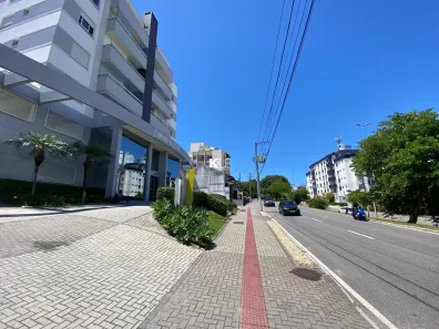 Apartamento com 2 Quartos à venda, 66m² no Capoeiras, Florianópolis