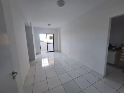Apartamento com 3 Quartos para alugar, 64m² no Santa Amélia, Maceió
