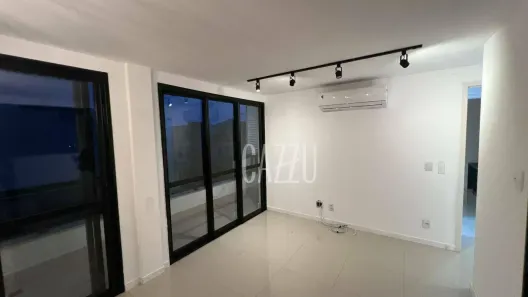 Casa de Condomínio com 4 Quartos à venda, 236m² no Recreio dos Bandeirantes, Rio de Janeiro