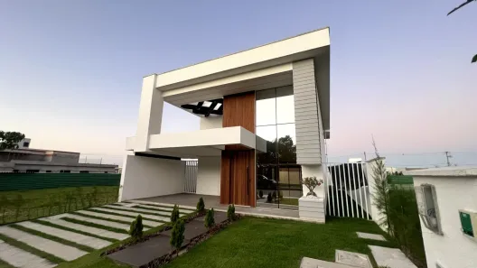 Casa de Condomínio com 4 Quartos à venda, 224m² no Cidade Alpha, Eusébio