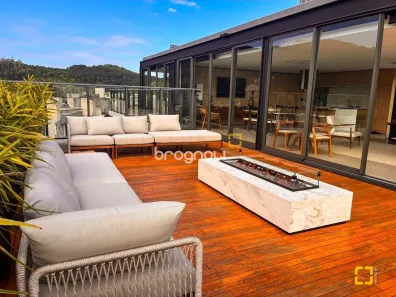 Apartamento com 3 Quartos à venda, 120m² no Jurerê, Florianópolis