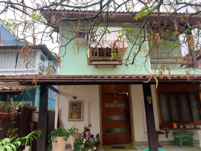 Casa de Condomínio com 3 Quartos à venda, 125m² no Badu, Niterói