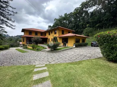 Casa com 9 Quartos à venda, 400m² no Parque do Imbui, Teresópolis