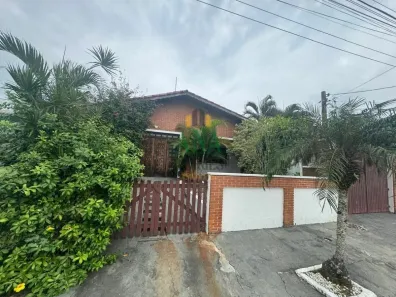 Casa com 7 Quartos para alugar, 356m² no Parque Balneário Oasis, Peruíbe