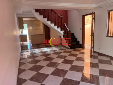 Casa com 3 Quartos para alugar, 200m² no Parque Flamengo, Guarulhos