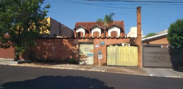 Casa com 3 Quartos à venda, 177m² no Jardim Martinez, Araraquara