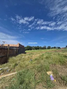 Lote/Terreno à venda, 160m² no Reserva Abaeté, Franca