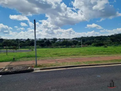 Lote/Terreno à venda, 396m² no Recreio dos Bandeirantes, Uberaba