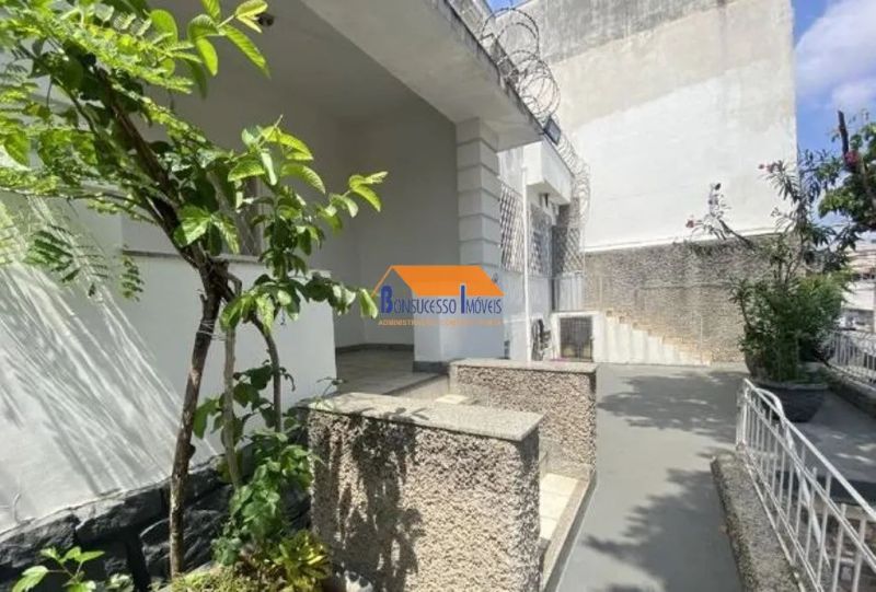 Casa com 4 quartos — Carlos Prates, Belo Horizonte