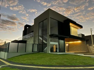 Casa de Condomínio com 3 Quartos à venda, 249m² no Jardins Capri, Senador Canedo