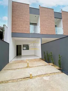 Sobrado com 3 Quartos à venda, 113m² no Iririú, Joinville