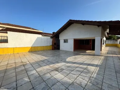 Casa com 3 Quartos à venda, 108m² no Solemar, Praia Grande
