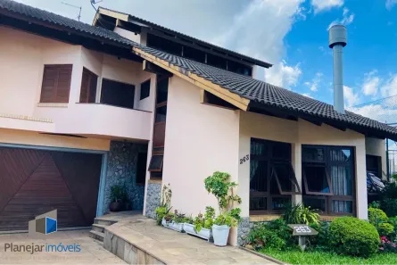 Casa com 4 Quartos à venda, 372m² no Jardim Itu, Porto Alegre