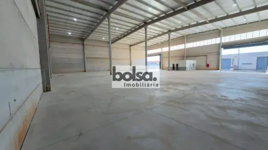 Galpão/Depósito/Armazém para alugar, 1500m² no Parque Paulista, Bauru