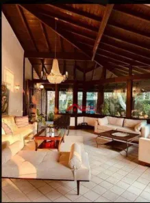 Casa de Condomínio com 4 Quartos à venda, 420m² no Itaipu, Niterói