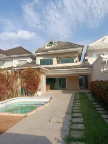Casa de Condomínio com 4 Quartos para venda ou aluguel, 280m² no Recreio dos Bandeirantes, Rio de Janeiro
