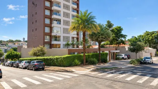 Apartamento com 2 Quartos para alugar, 84m² no Cambuí, Campinas