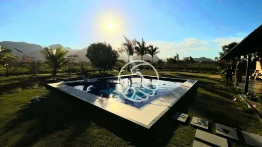 Fazenda/Sítio com 4 Quartos à venda, 451m² no Jardim Santa Rosa, Guarapari