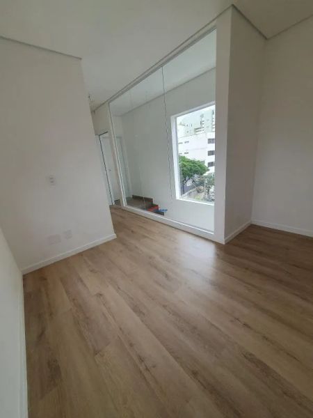 Cobertura com 2 quartos — Santa Efigênia, Belo Horizonte