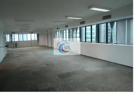 Sala Comercial para alugar, 260m² no Vila Olímpia, São Paulo