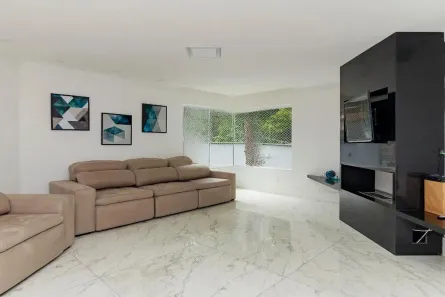 Casa com 6 Quartos à venda, 800m² no Chácara Monte Alegre, São Paulo