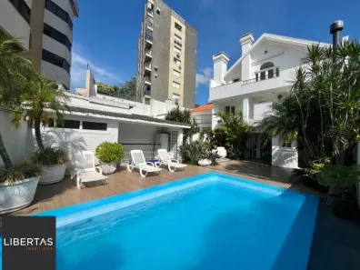 Casa com 3 Quartos à venda, 307m² no Menino Deus, Porto Alegre