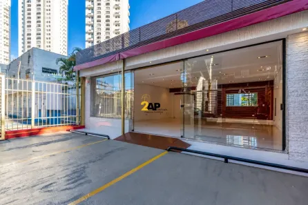 Ponto Comercial para alugar, 230m² no Real Parque, São Paulo