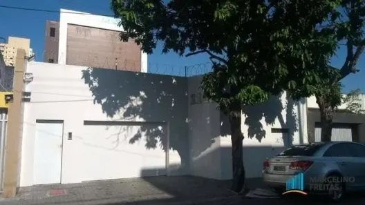Apartamento com 2 Quartos para alugar, 40m² no Centro, Fortaleza