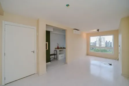 Apartamento com 3 Quartos para alugar, 73m² no Sarandi, Porto Alegre