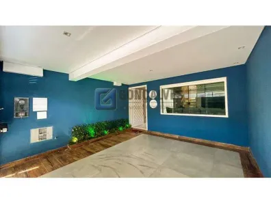 Casa com 3 Quartos à venda, 250m² no Vila Aquilino, Santo André