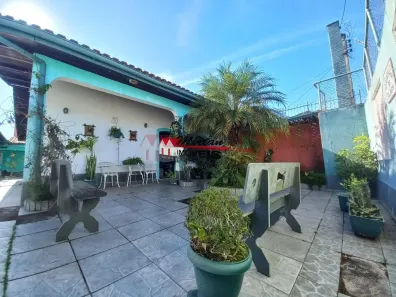 Casa com 4 Quartos à venda, 228m² no Parque Balneario Oasis, Peruíbe