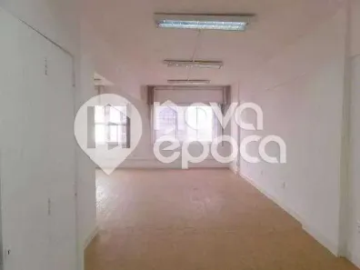 Kitnet à venda, 68m² no Centro, Rio de Janeiro