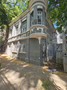 Sala Comercial com 4 Quartos para alugar, 300m² no Floresta, Porto Alegre
