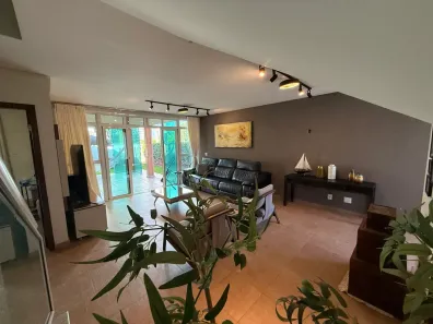 Casa de Condomínio com 4 Quartos à venda, 267m² no Residencial Granville, Goiânia
