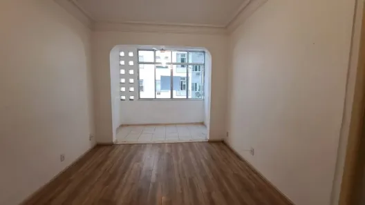 Apartamento com 3 Quartos à venda, 111m² no Leme, Rio de Janeiro