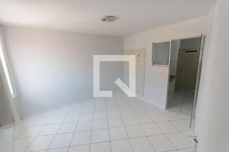 Kitnet com 1 Quarto à venda, 36m² no Centro, Campinas