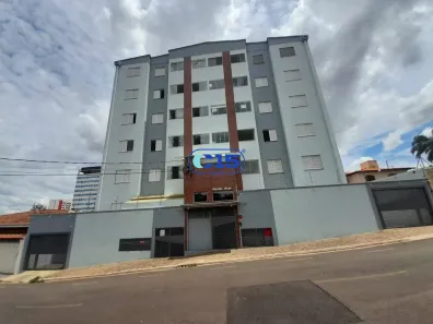 Apartamento com 2 Quartos para alugar, 105m² no São José, Franca