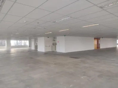 Ponto Comercial para alugar, 1265m² no Jurubatuba, São Paulo