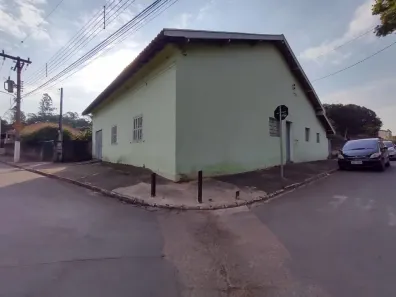 Fazenda/Sítio com 4 Quartos à venda, 204m² no Tatu, Limeira