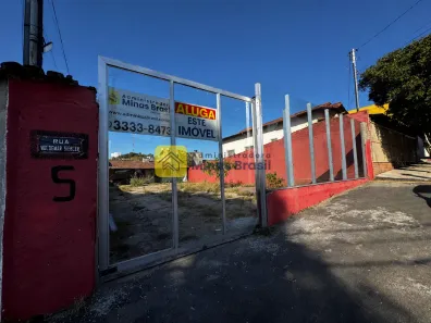 com 1 Quarto para alugar, 30m² no Tirol (Barreiro), Belo Horizonte