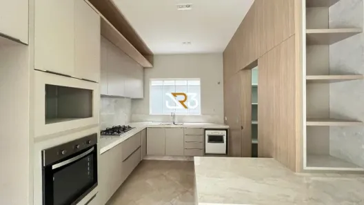 Casa de Condomínio com 3 Quartos para alugar, 190m² no Condomínio Vale do Arvoredo, Londrina