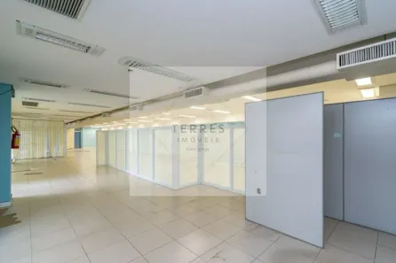 Ponto Comercial para alugar, 354m² no Tristeza, Porto Alegre