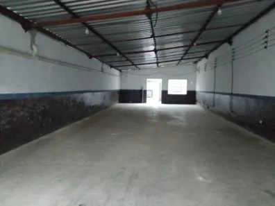 Ponto Comercial para alugar, 242m² no Santa Terezinha, Santo André