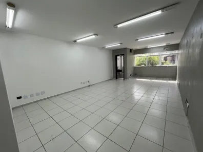 Sala Comercial para alugar, 76m² no Zona 01, Maringá